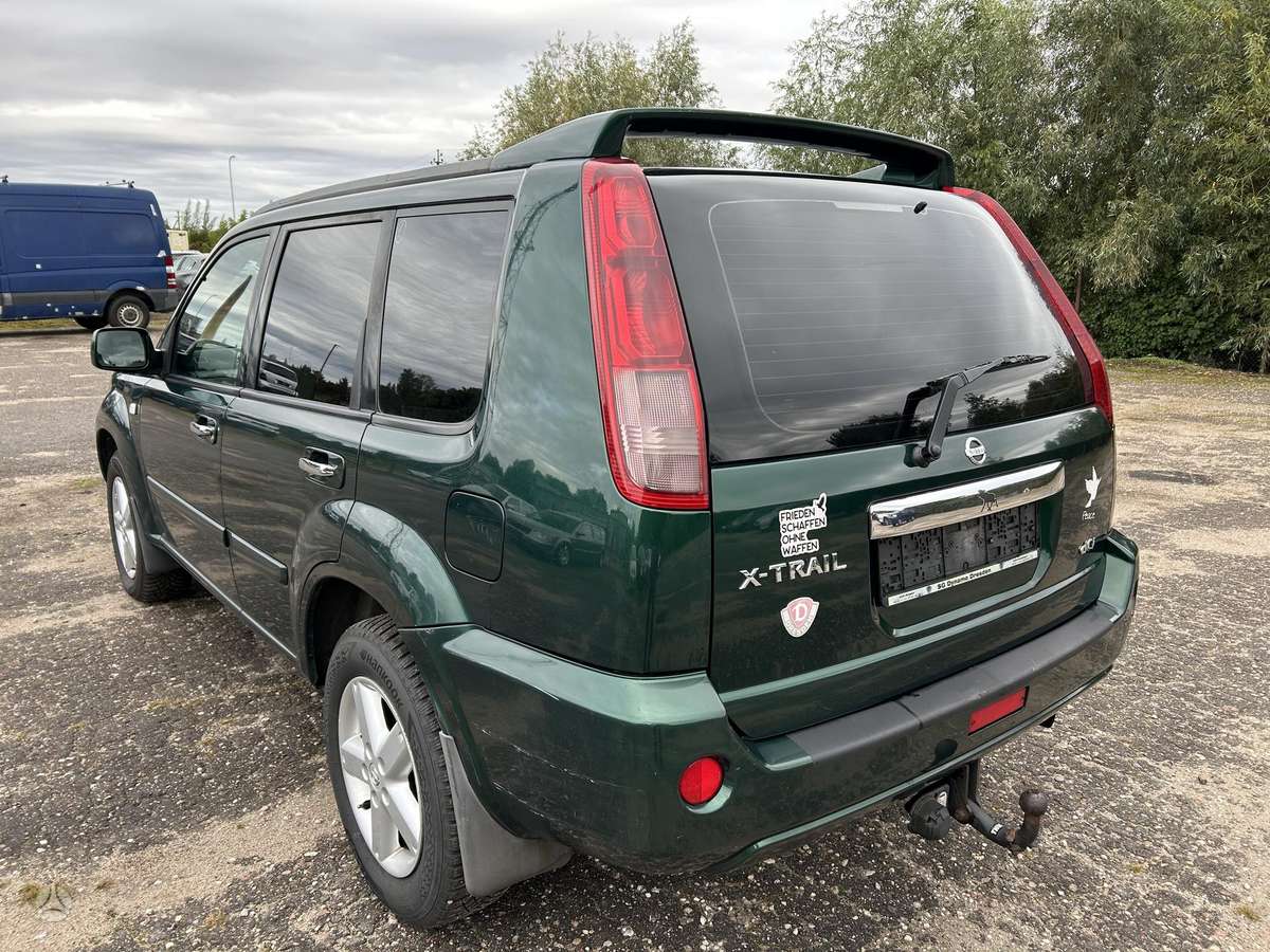 Nissan X-Trail 2005 — фото 10