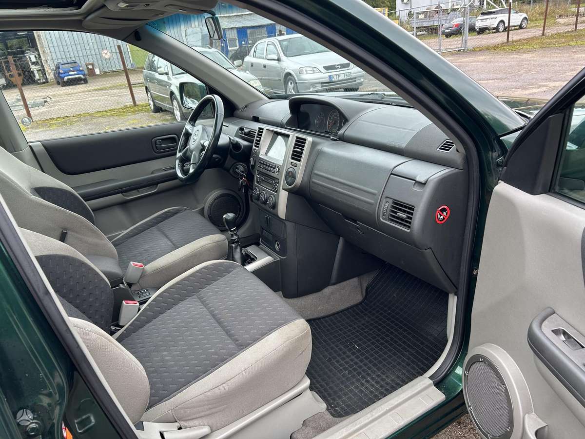 Nissan X-Trail 2005 — фото 17