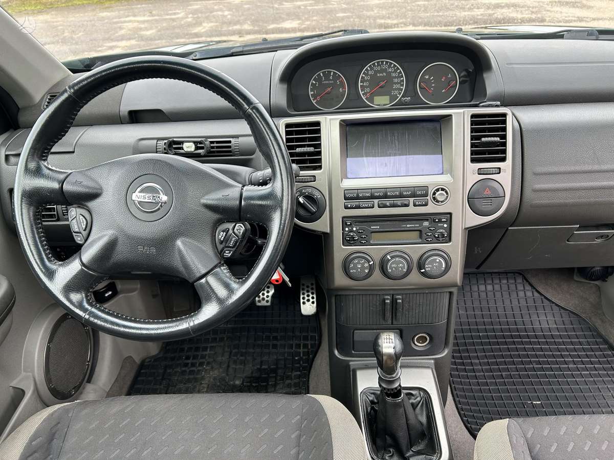 Nissan X-Trail 2005 — фото 21