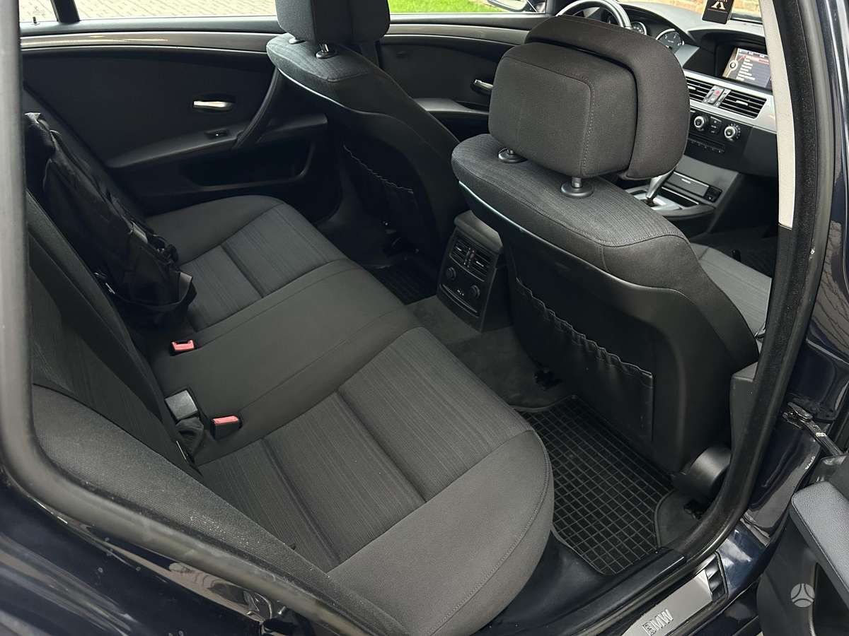 BMW 520 2009 — photo 12