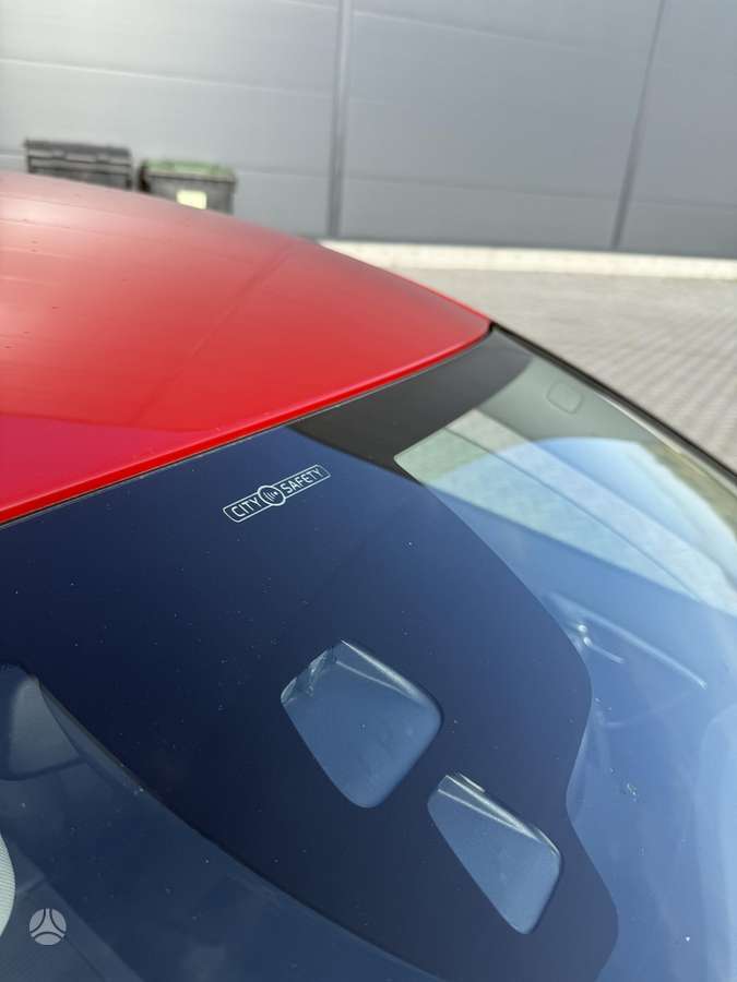 Volvo V60 2012 — photo 5