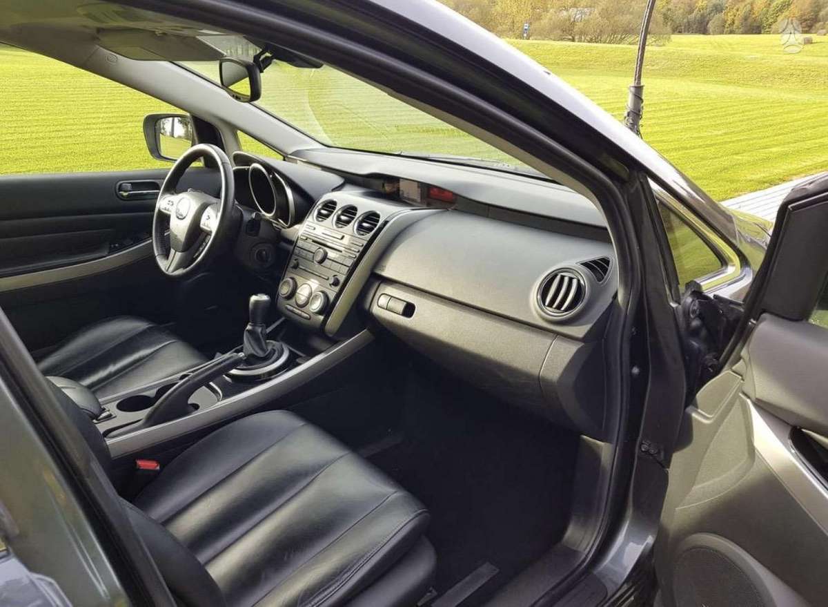 Mazda CX-7 2011 — photo 10