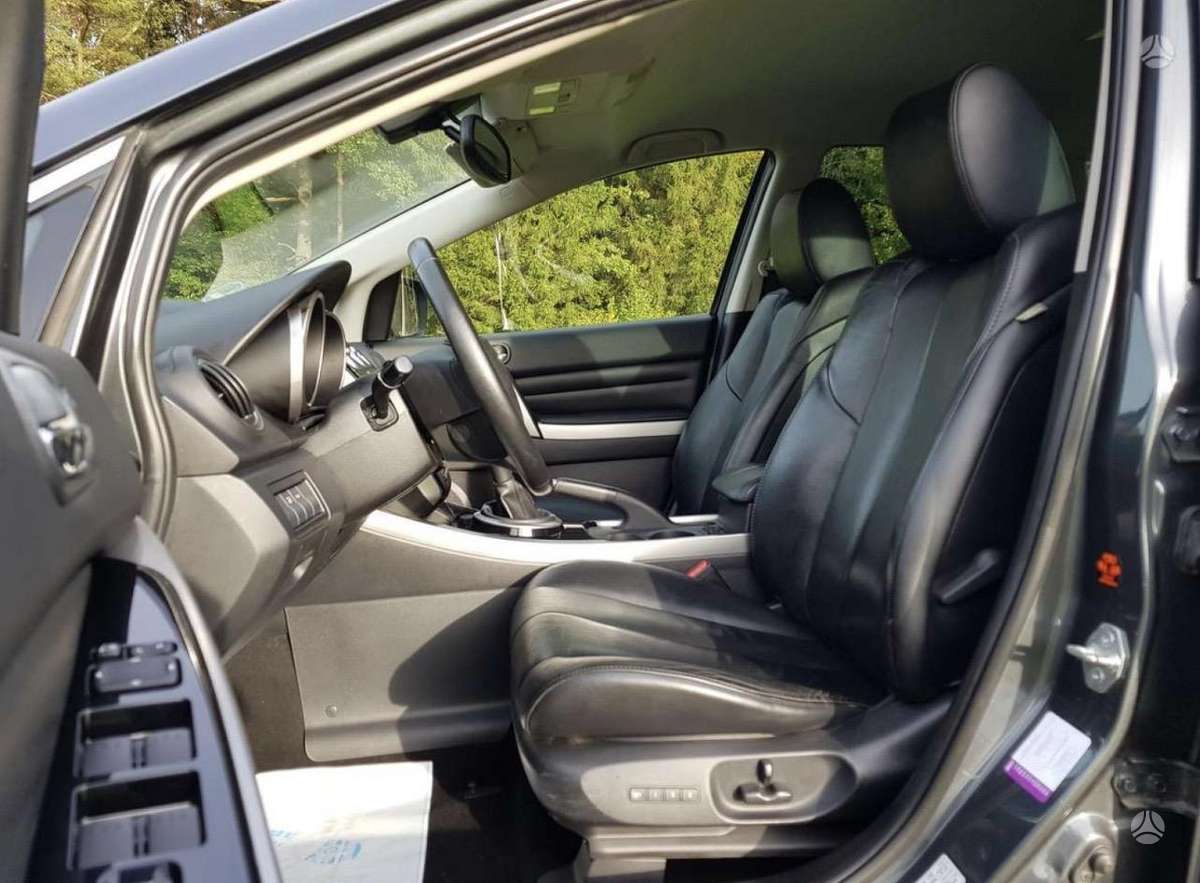 Mazda CX-7 2011 — photo 14