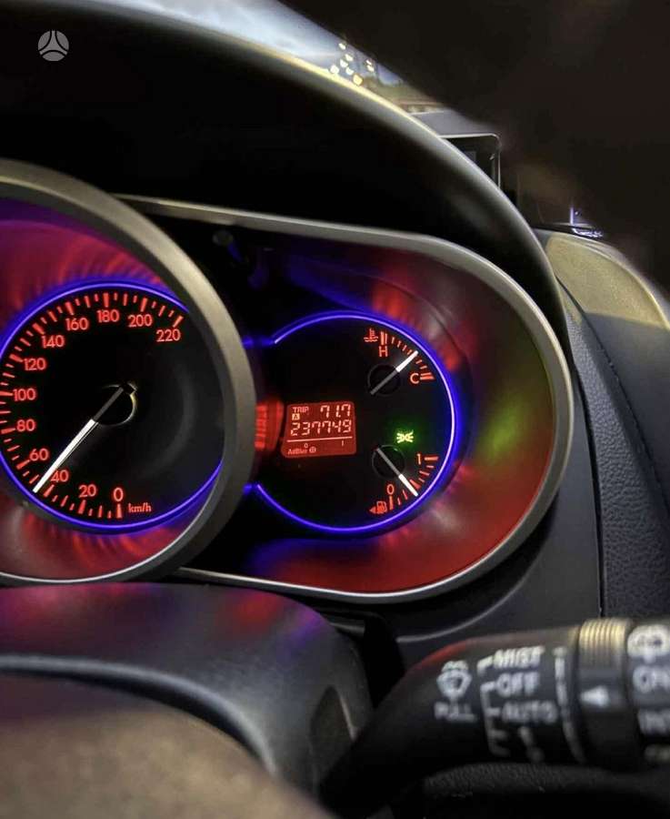 Mazda CX-7 2011 — photo 15