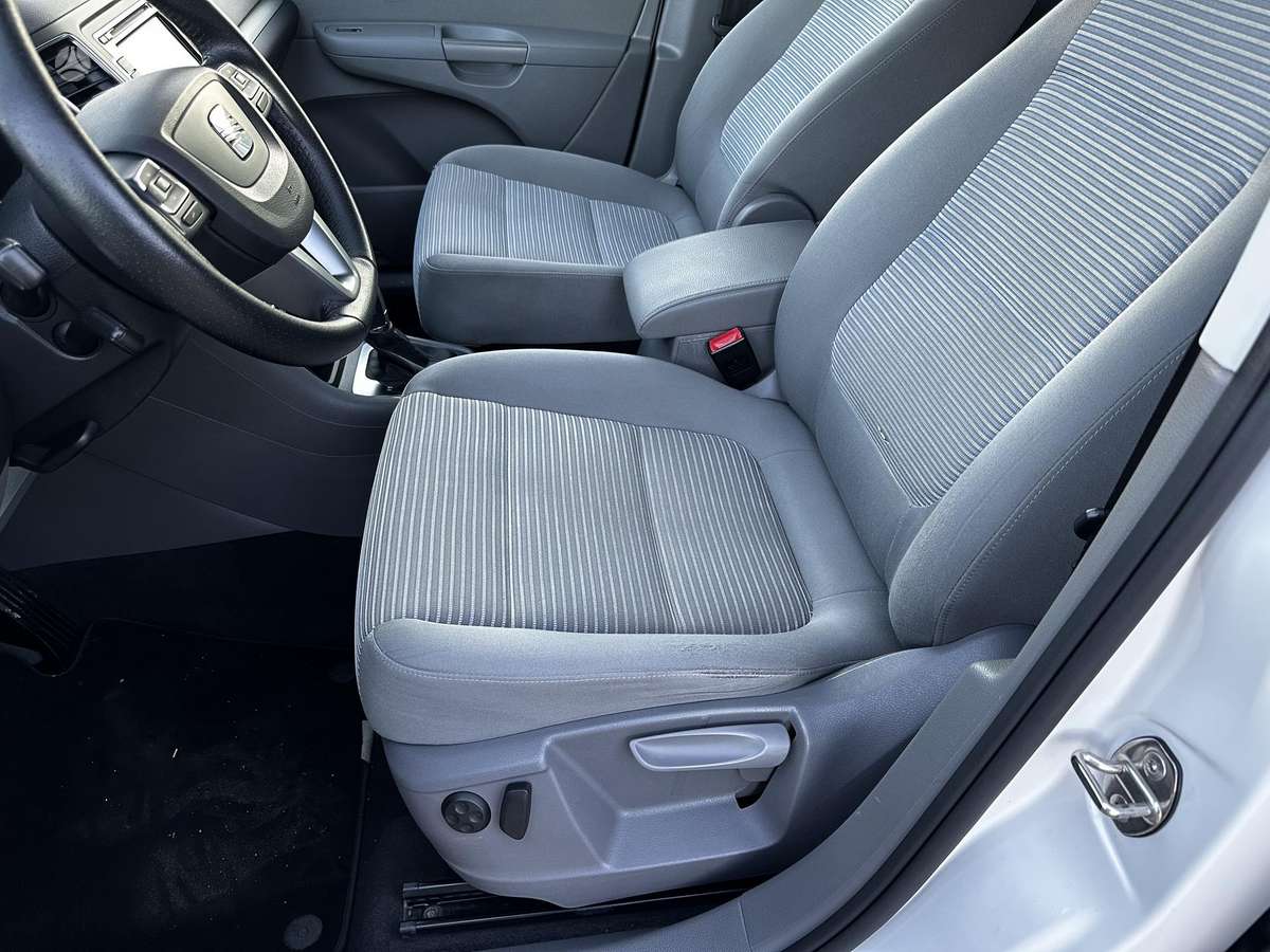 Seat Alhambra 2014 — photo 14