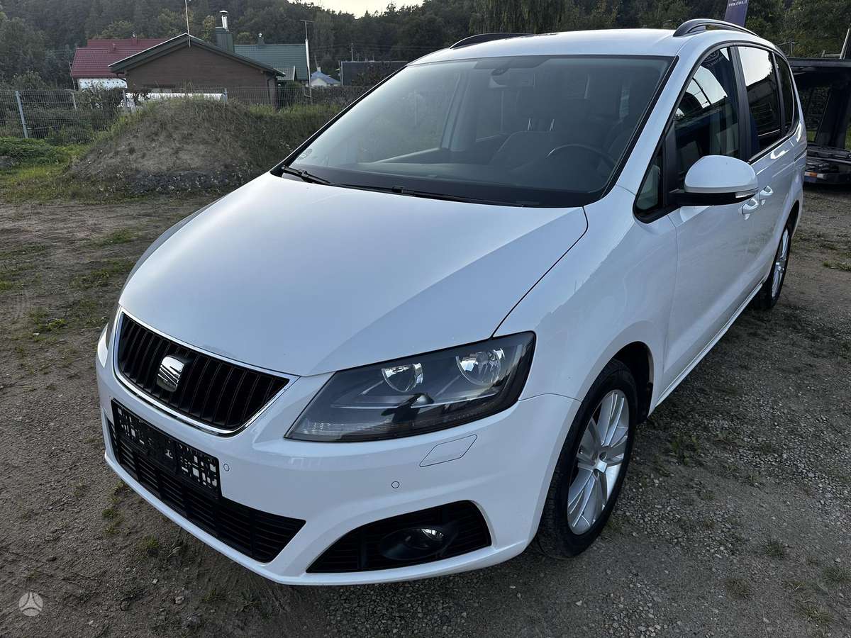 Seat Alhambra 2014 — interior