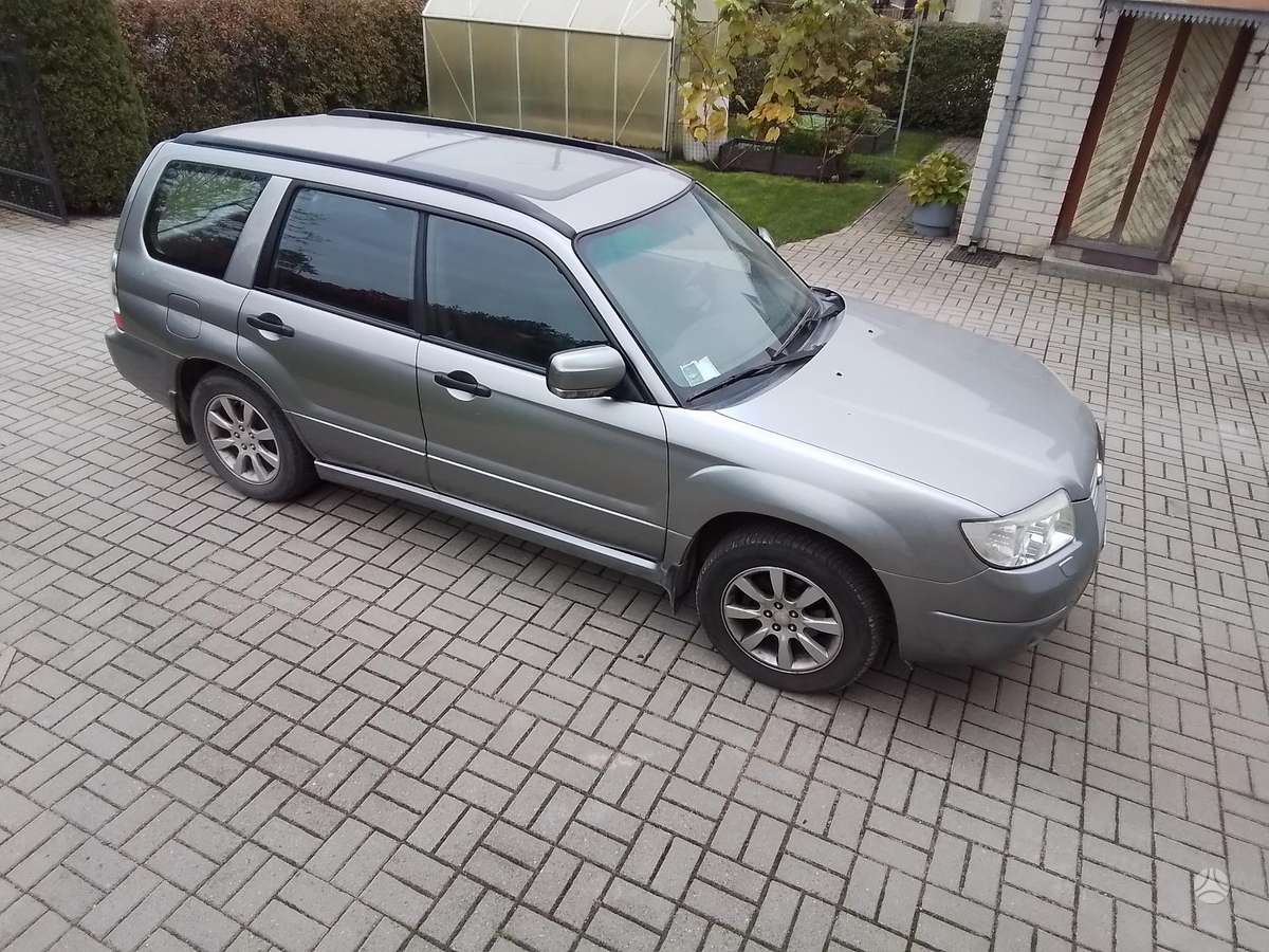 Subaru Forester 2007 — photo 17