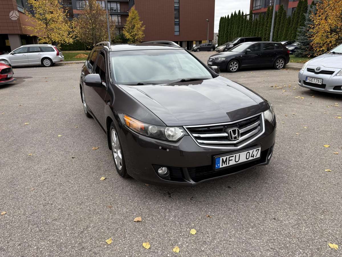 Honda Accord 2009 — вигляд ззаду