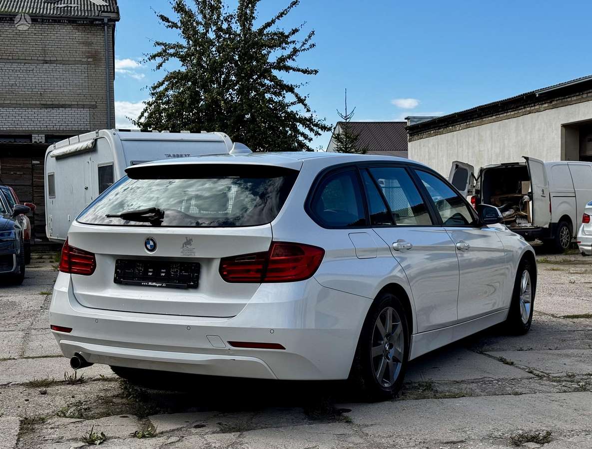 BMW 320 2013 — photo 6