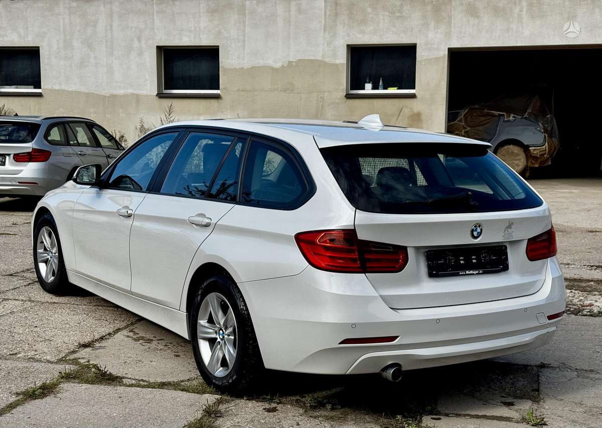 BMW 320 2013 — photo 8