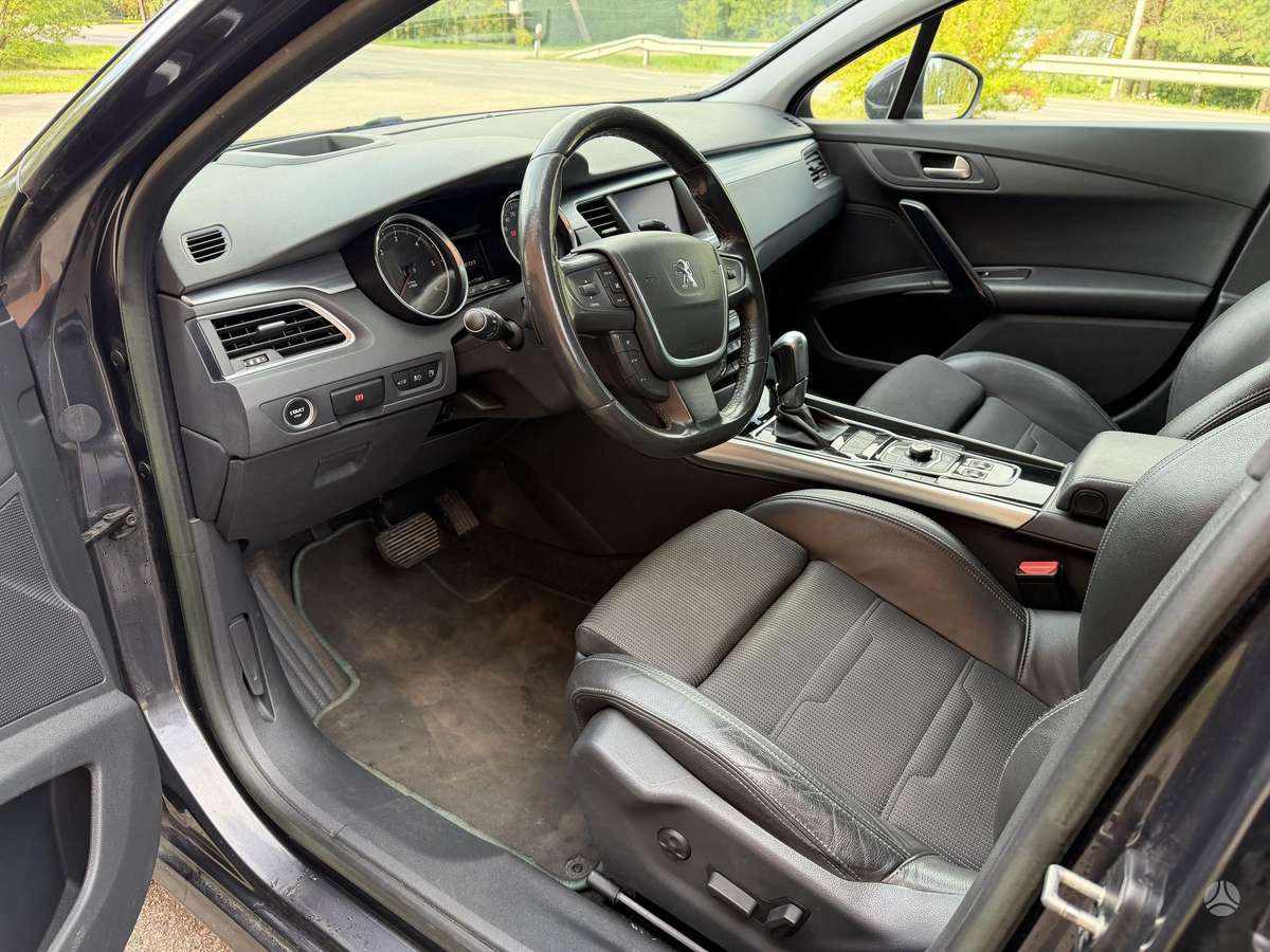 Peugeot 508 2013 — photo 10