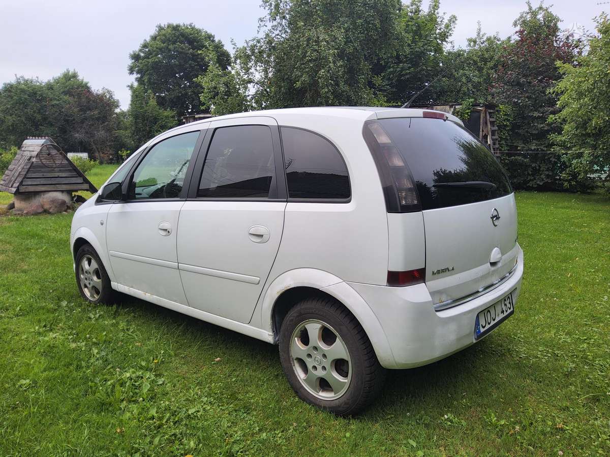Opel Meriva 2007 — engine 1686 cm³, 101 HP (74kW)