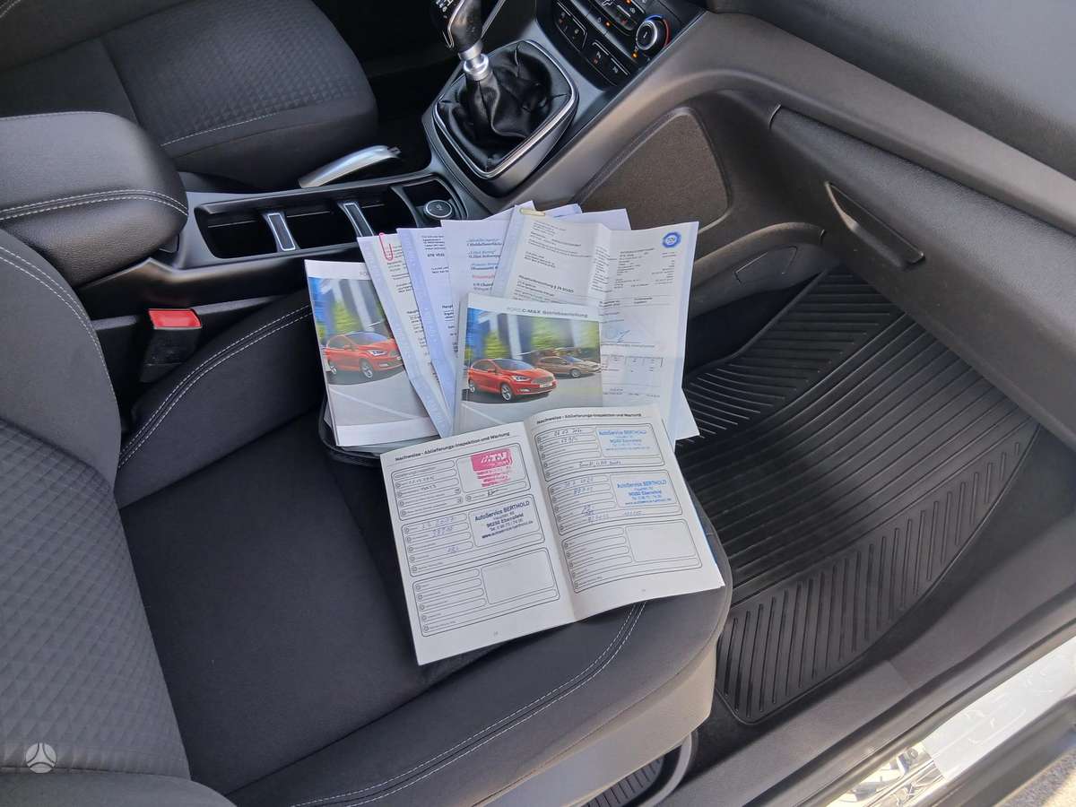 Ford Grand 2015 — photo 34