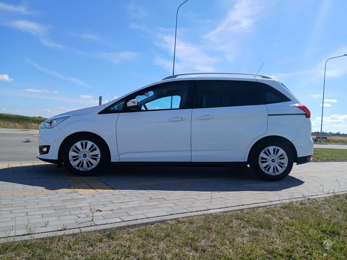 Ford Grand 2015 — engine 999 cm³, 125 HP (92kW)