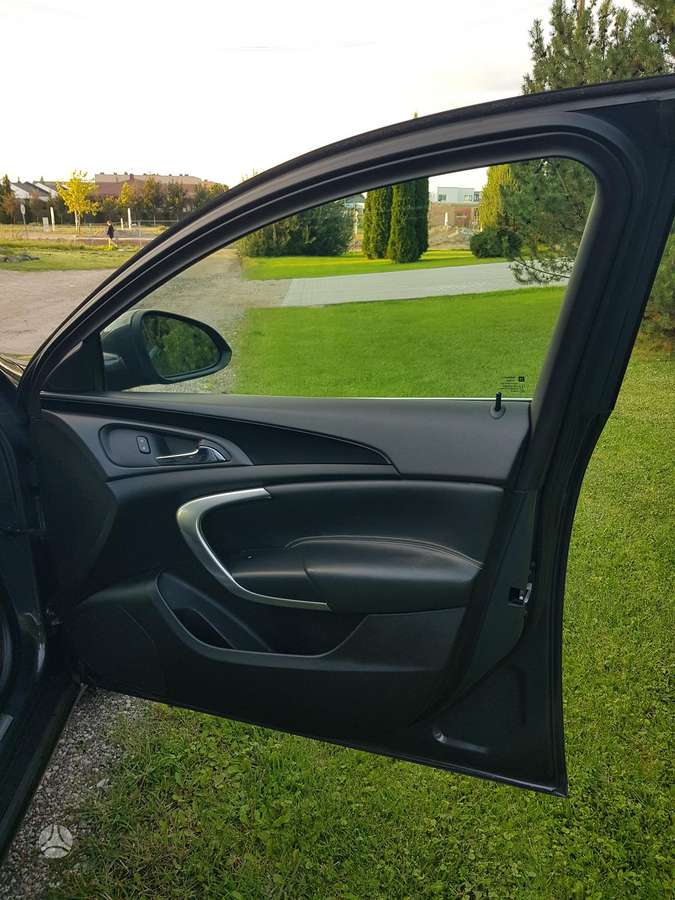 Opel Insignia 2015 — photo 14