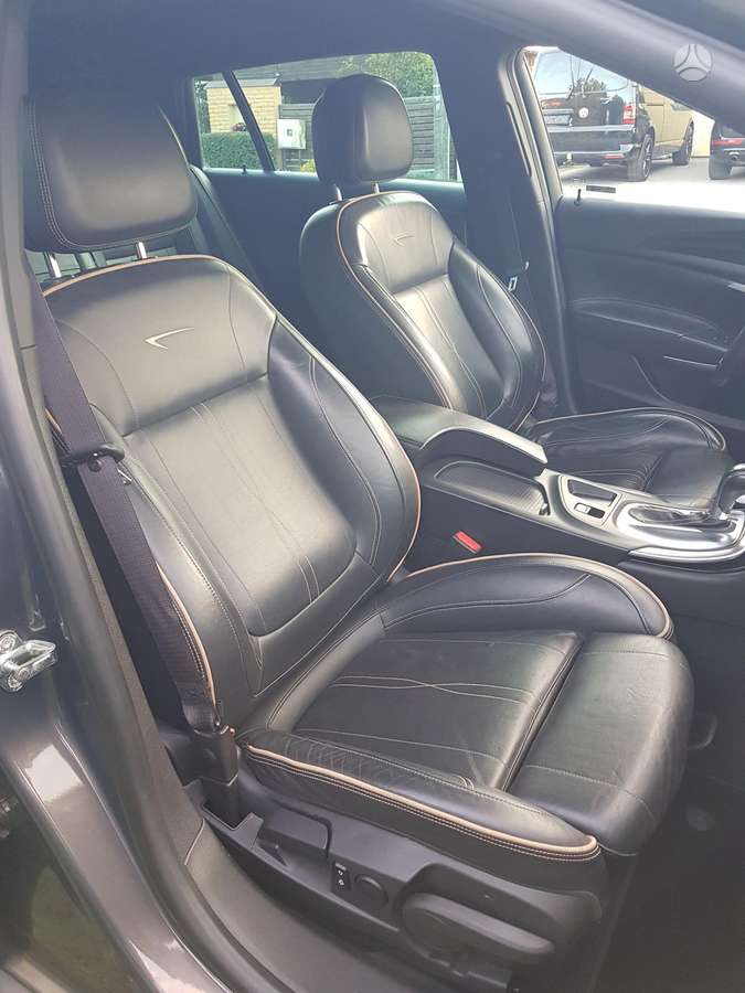 Opel Insignia 2015 — photo 18