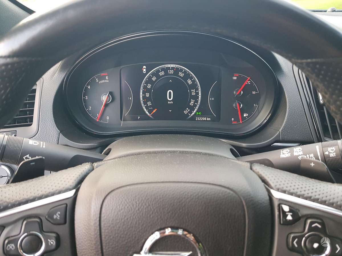 Opel Insignia 2015 — photo 20