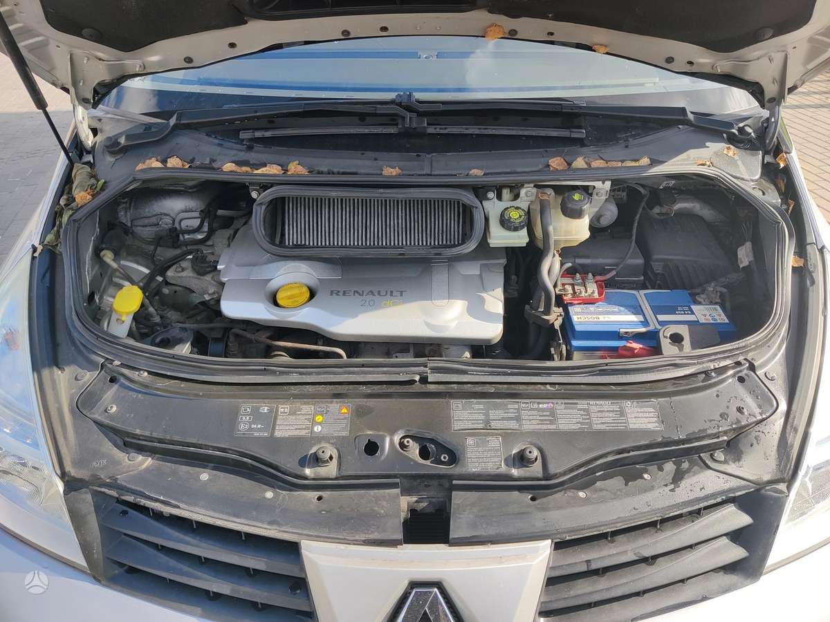 Renault Espace 2011 — photo 13