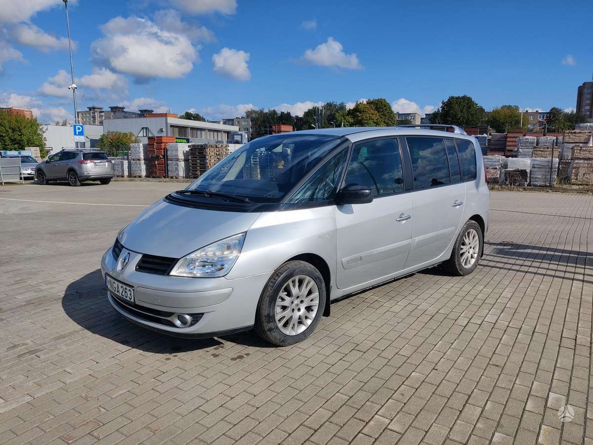 Renault Espace 2011 — rear view