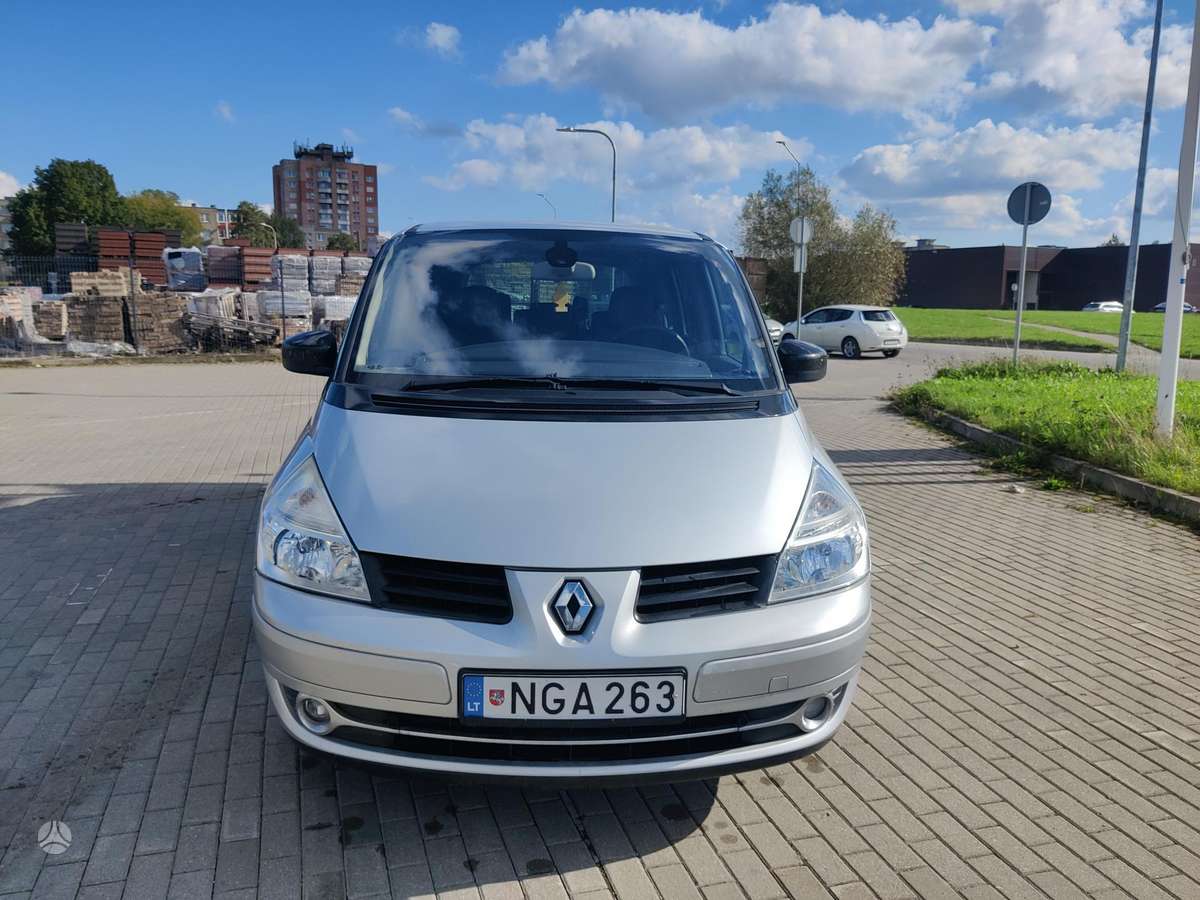 Renault Espace 2011 — interior
