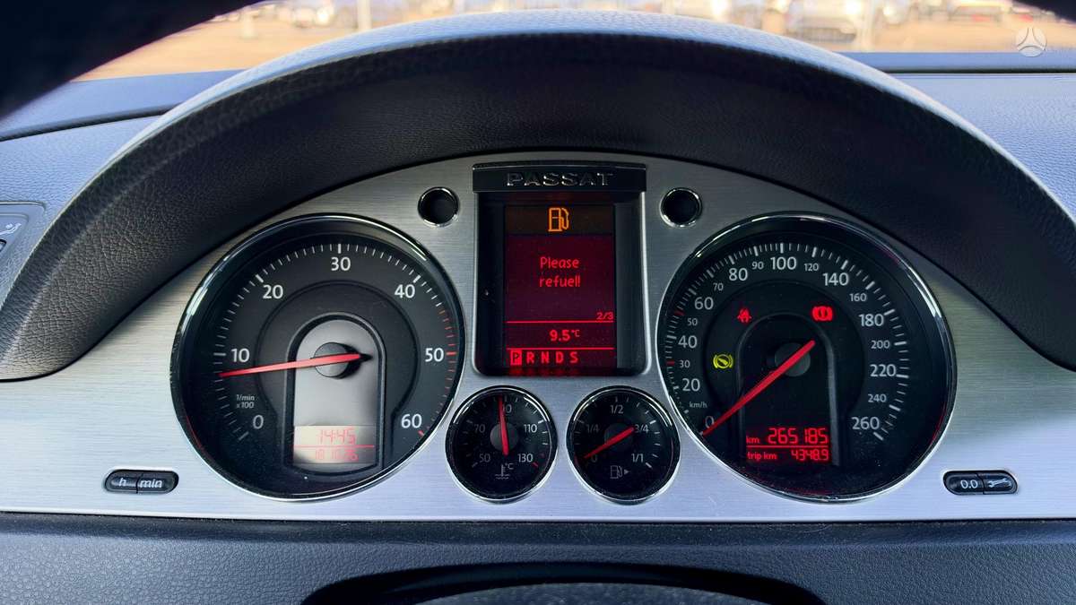 Volkswagen Passat 2008 — photo 18