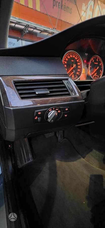 BMW 535 2007 — photo 12
