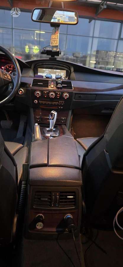 BMW 535 2007 — photo 17