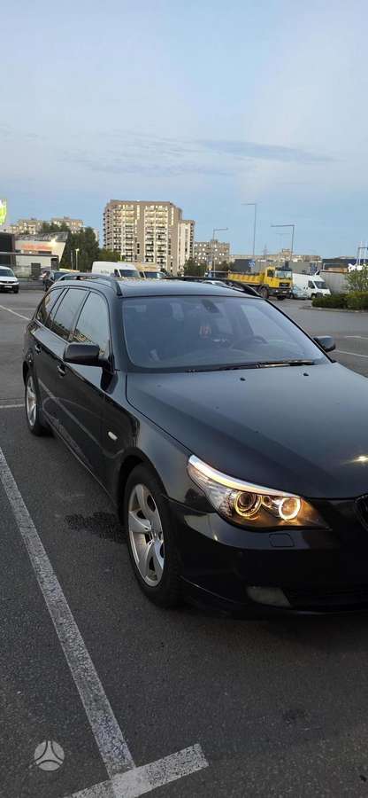 BMW 535 2007 — rear view