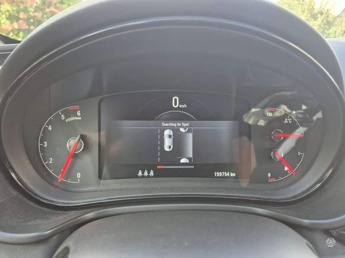 Opel Insignia 2014 — photo 26