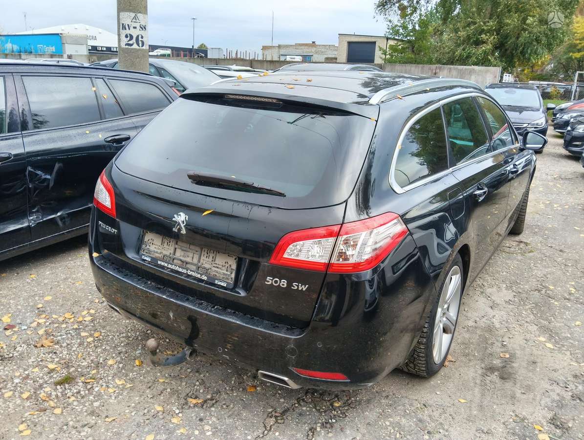Peugeot 508 2011 — photo 13