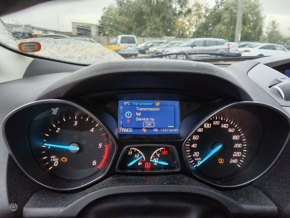 Peugeot 508 2011 — photo 21