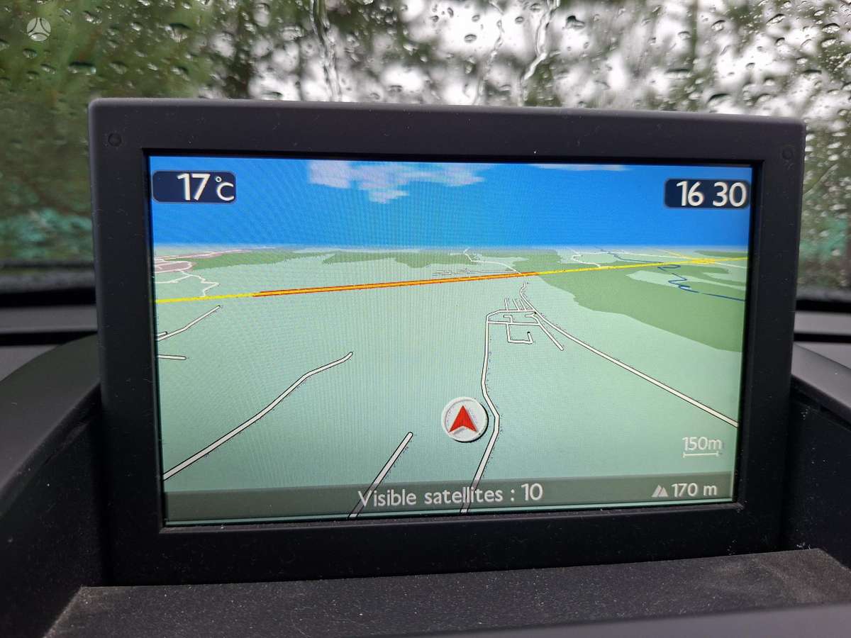 Peugeot 5008 2013 — photo 15