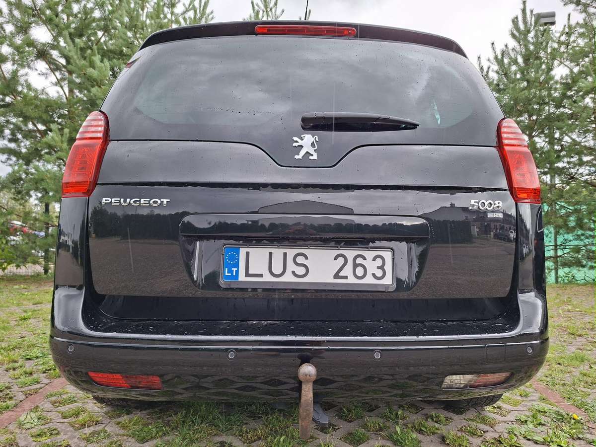 Peugeot 5008 2013 — photo 27