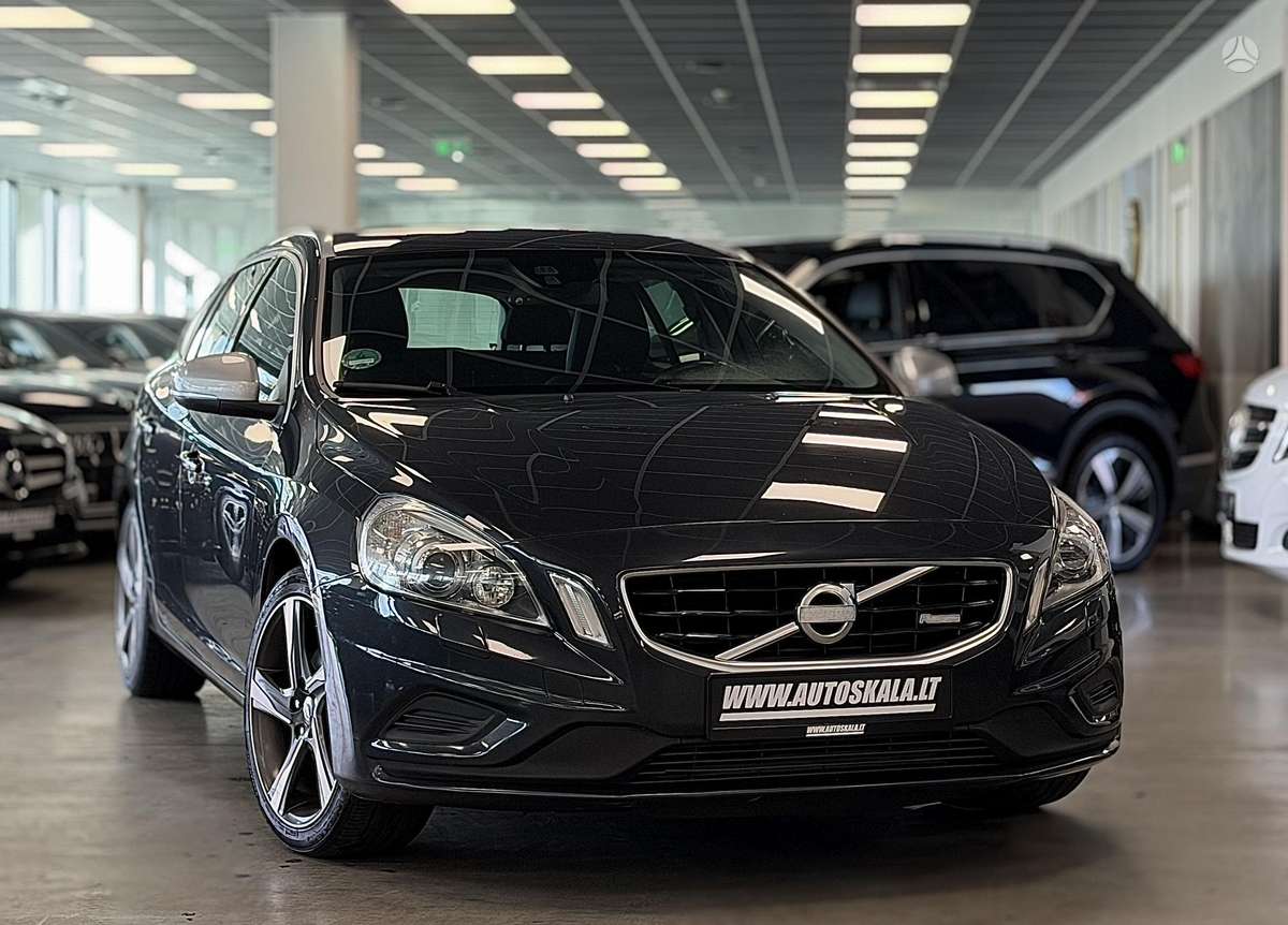 Volvo V60 2013 — photo 12