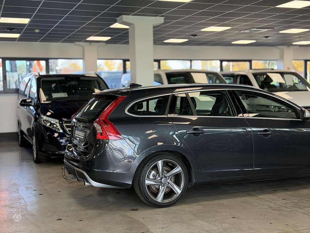 Volvo V60 2013 — photo 5