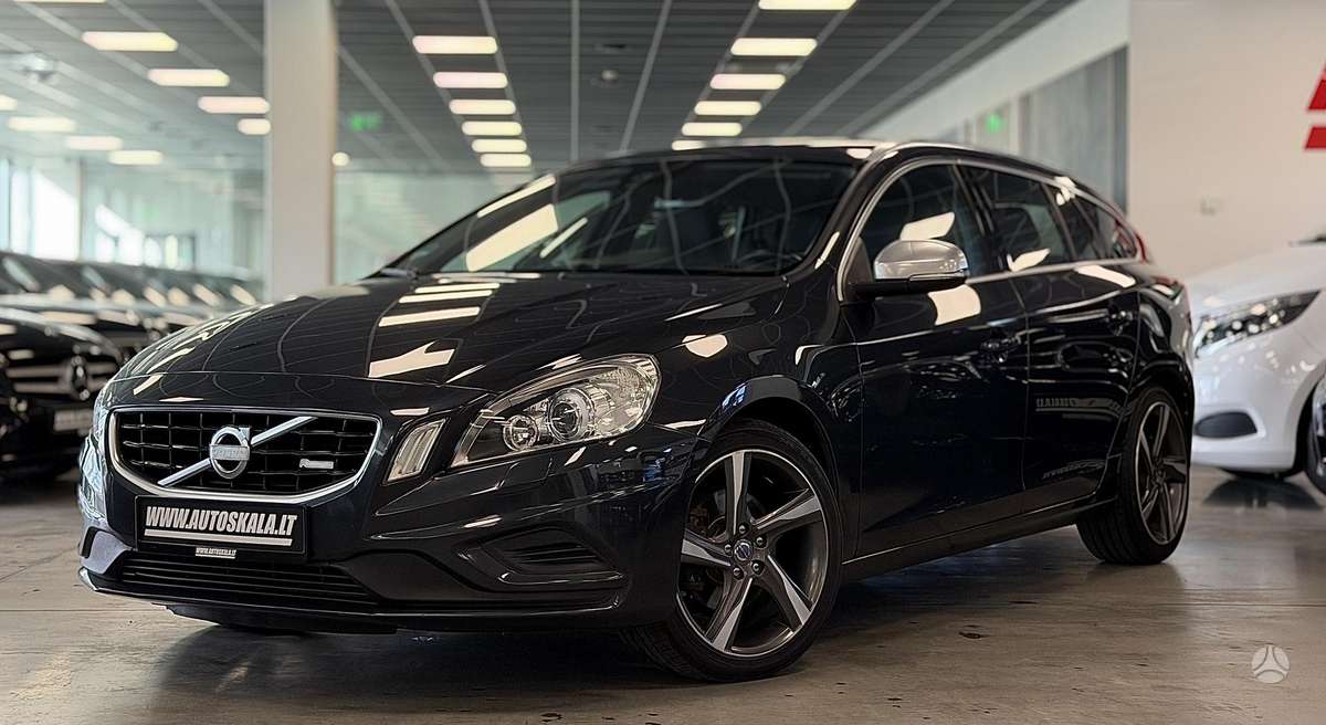 Volvo V60 2013 — photo 7