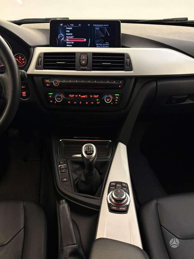 BMW 320 2012 — photo 15