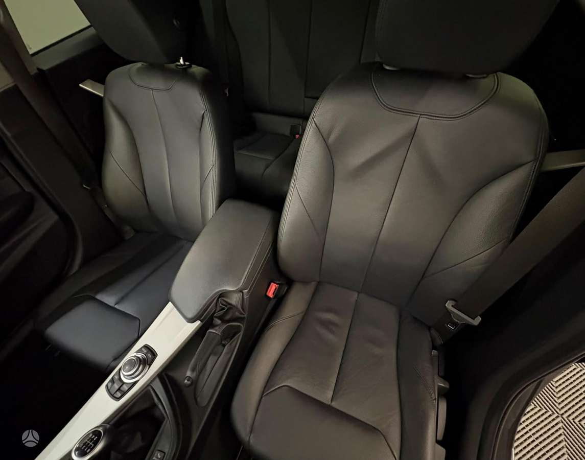 BMW 320 2012 — photo 22