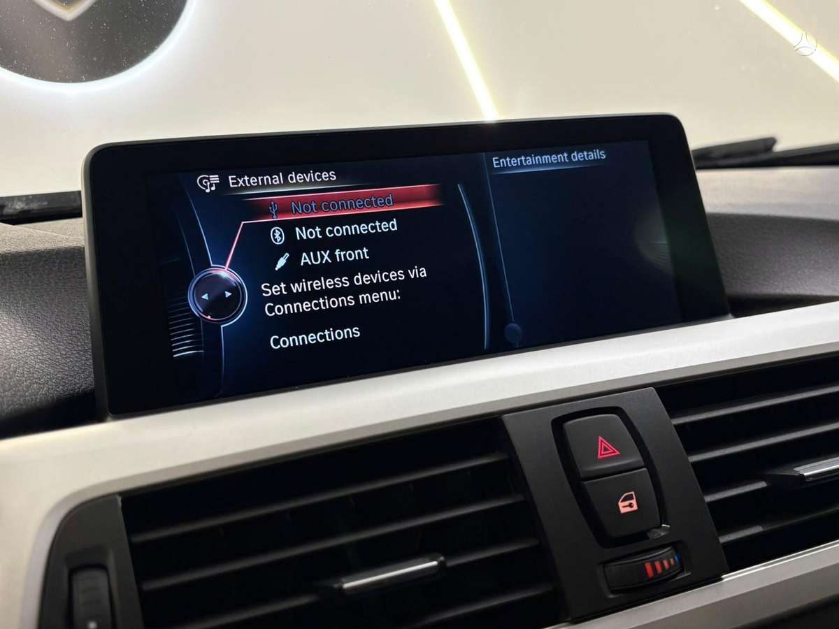 BMW 320 2012 — photo 5