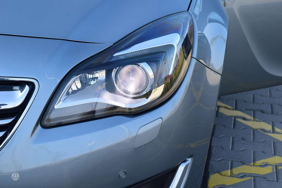 Opel Insignia 2014 — photo 12