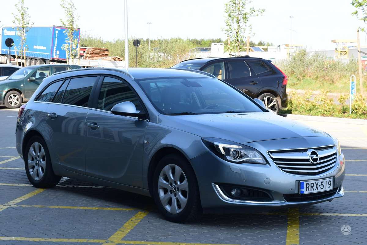 Opel Insignia 2014 — interior