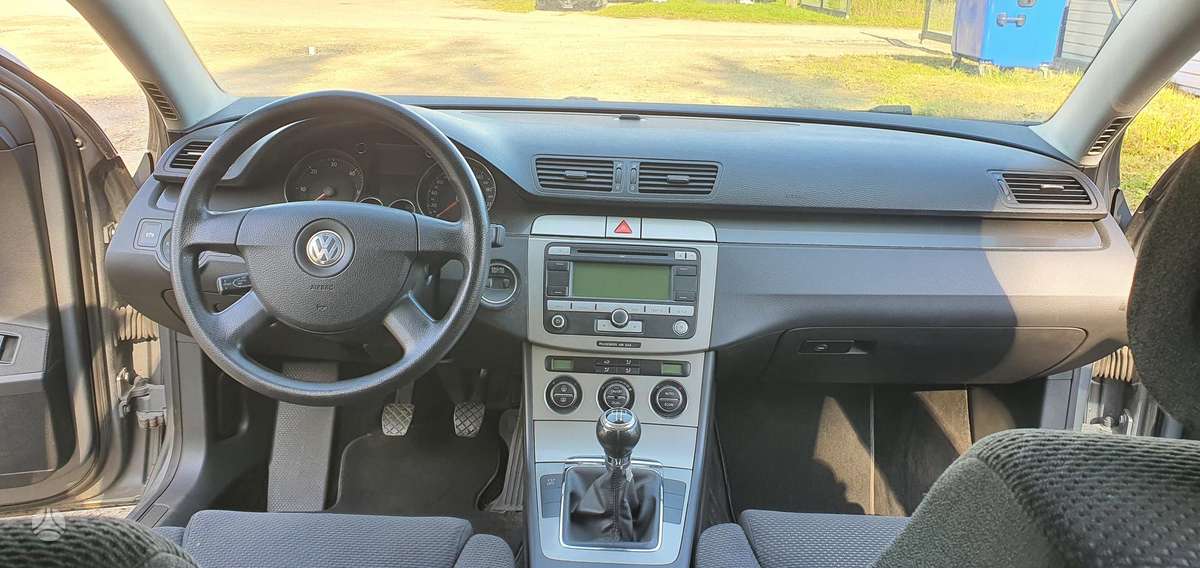Volkswagen Passat 2007 — photo 13