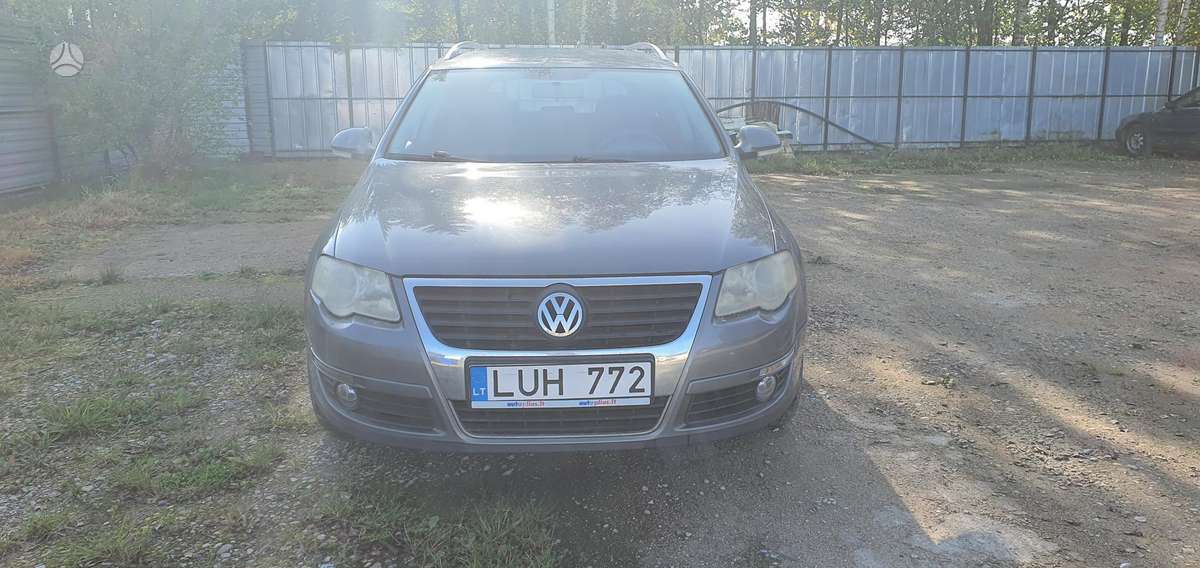 Volkswagen Passat 2007 — rear view