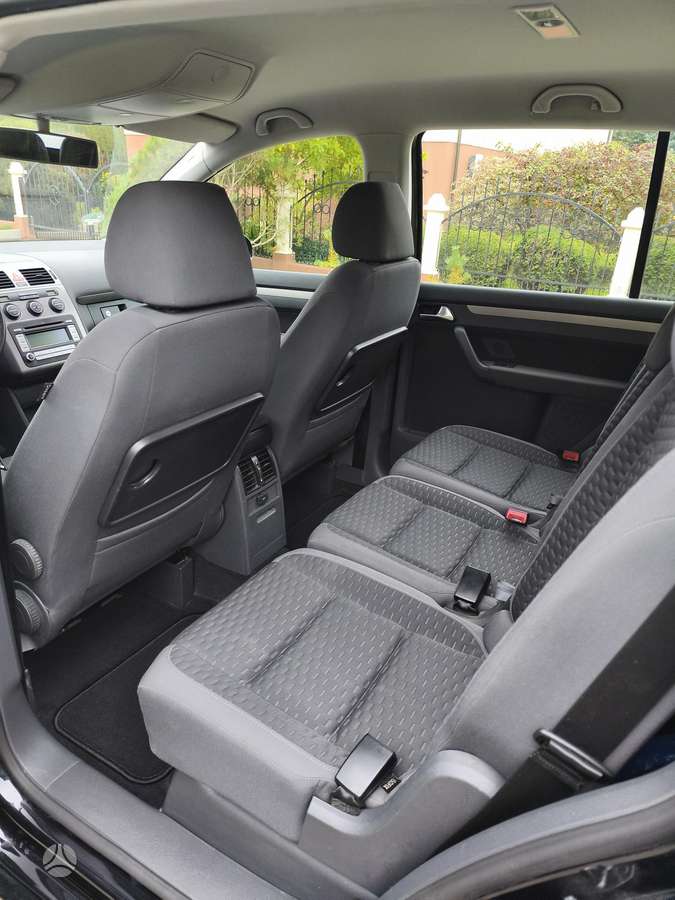 Volkswagen Touran 2007 — photo 9