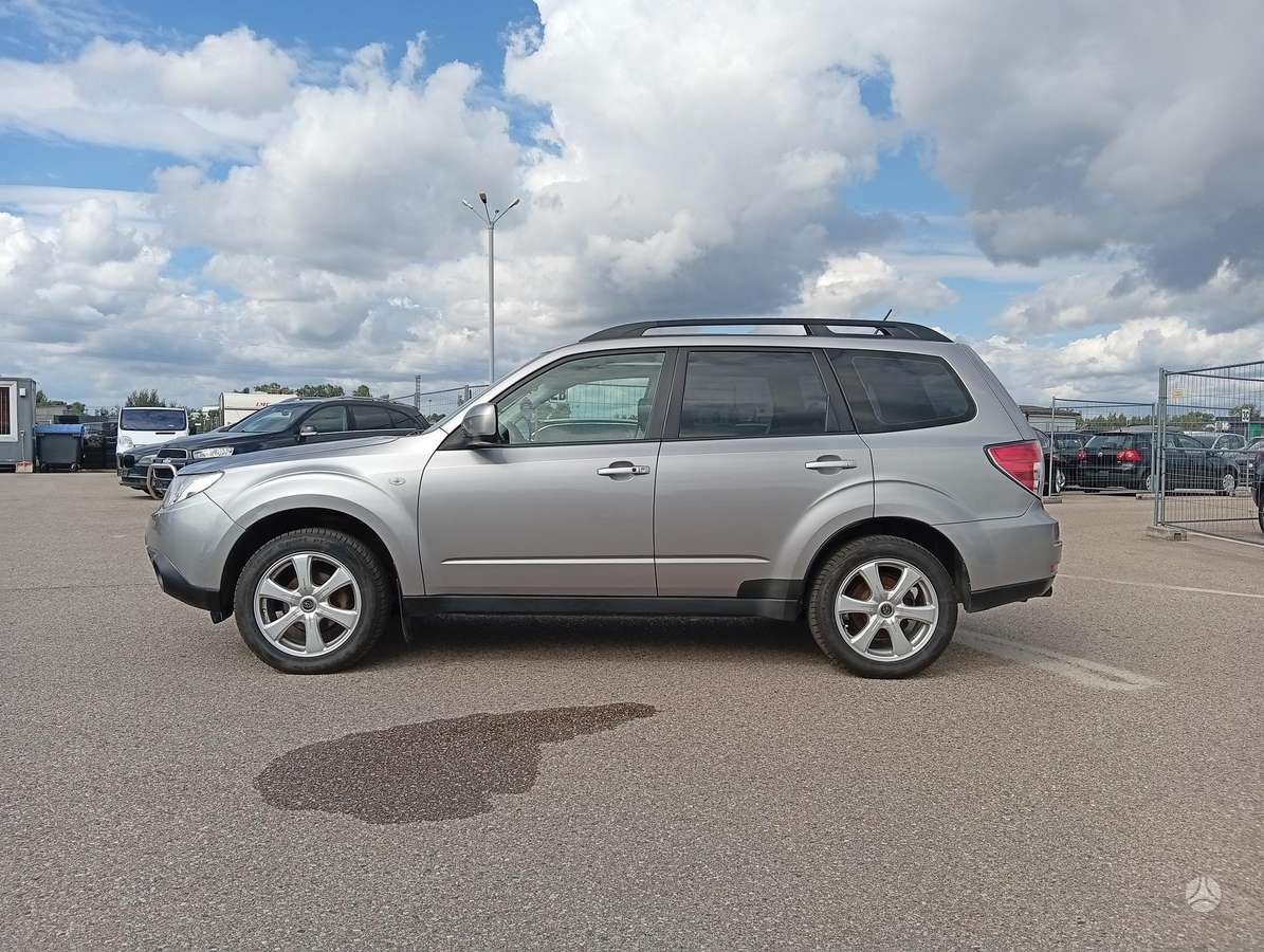 Subaru Forester 2009 — engine 1994 cm³, 150 HP (110kW)
