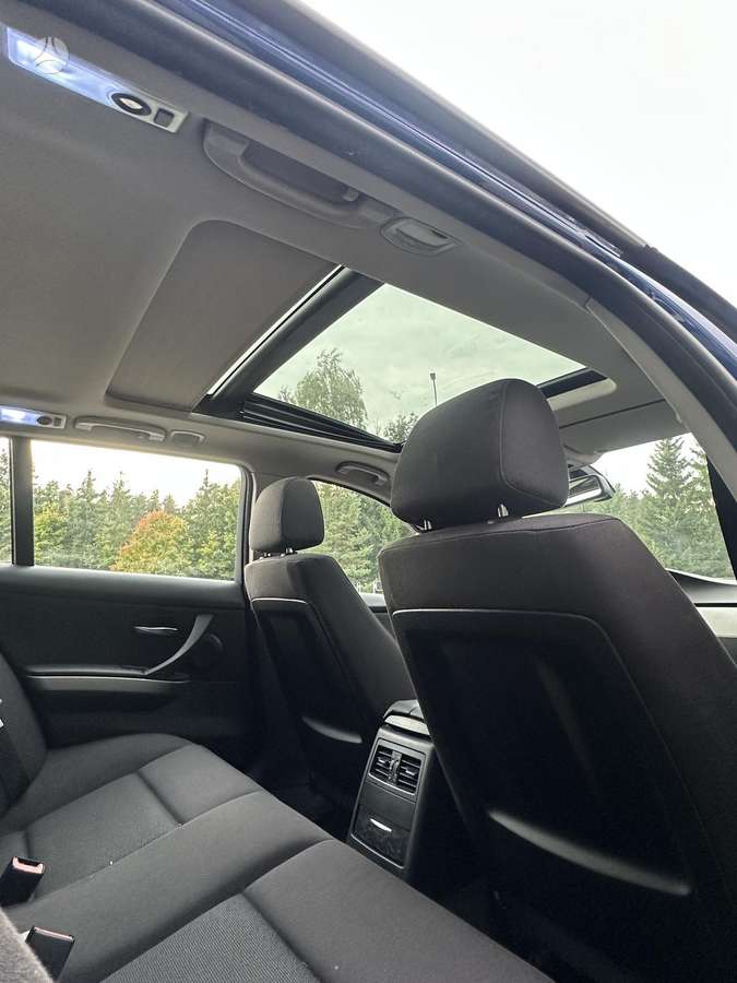 BMW 320 2008 — photo 15