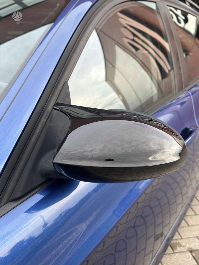 BMW 320 2008 — photo 16