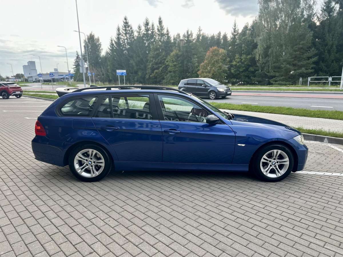 BMW 320 2008 — engine 2000 cm³, 177 HP (130kW)