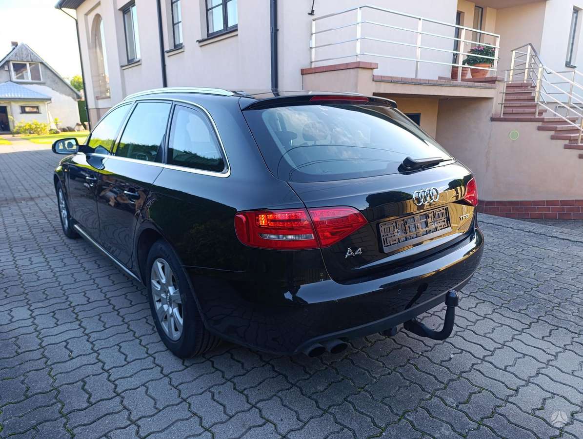 Audi A4 2012 — photo 6