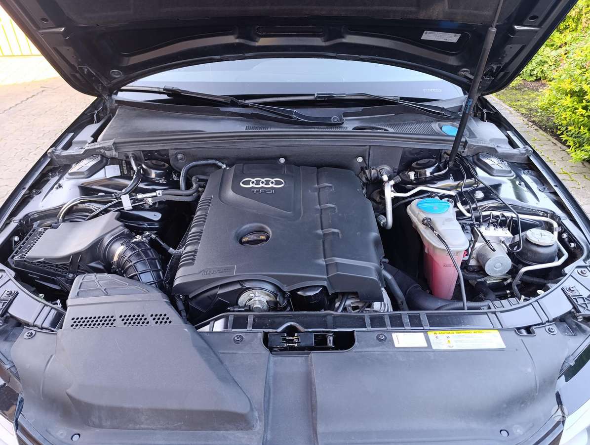 Audi A4 2012 — photo 7